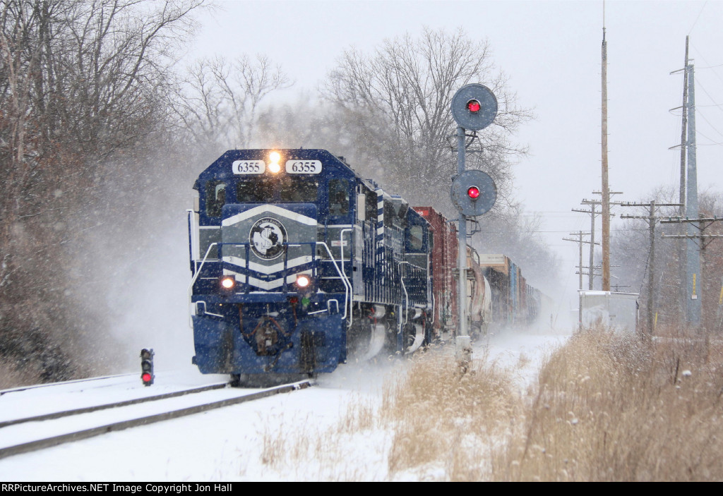 Z127 splits the signals at the north end of Wixom